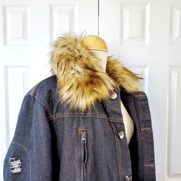 Fashion Denim Jacket RUNS SMALL - Picture 5 of 6